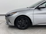 Used 2022 Hyundai Elantra SEL w/ Cargo Package image 5