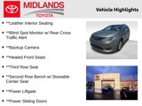 Used 2017 Chrysler Pacifica Premium image 2