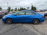 Used 2016 Toyota Camry SE image 3