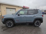 Used 2017 Jeep Renegade Trailhawk image 2