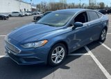 Used 2018 Ford Fusion SE w/ Fusion SE Technology Package image 2