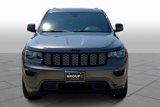 Used 2018 Jeep Grand Cherokee Altitude image 3