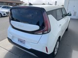 Used 2023 Kia Soul LX image 5