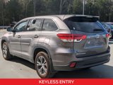 Used 2019 Toyota Highlander LE image 4
