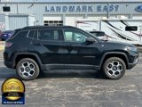 Used 2022 Jeep Compass Trailhawk w/ Trailhawk Elite Group image 2