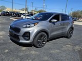 Used 2022 Kia Sportage LX w/ LX FWD Value Edition Package image 3