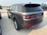 Used 2017 Land Rover Discovery Sport SE image 4