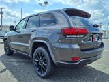 Used 2021 Jeep Grand Cherokee Laredo X image 4