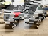 Used 2022 Ford Explorer XLT w/ Equipment Group 202A image 4