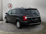 Used 2013 Chrysler Town & Country Touring image 3