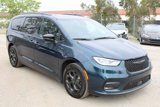 New 2025 Chrysler Pacifica Premium image 3