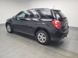 Used 2017 Chevrolet Equinox LT w/ Convenience Package image 3