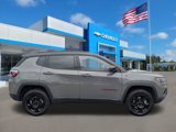 Used 2023 Jeep Compass Trailhawk image 3