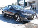 Used 2021 Nissan Altima 2.5 SR w/ SR Premium Package image 2