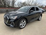 Used 2024 Audi Q3 2.0T Premium w/ Convenience Package image 3