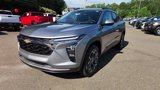 Used 2024 Chevrolet Trax LT w/ Driver Confidence Package image 2