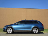 Used 2017 Volkswagen Golf Alltrack SE image 4