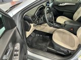 Used 2021 Ford Escape SE w/ SE Sport Appearance Package image 3