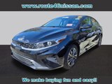 Used 2024 Kia Forte LXS w/ LXS Technology Package image 2