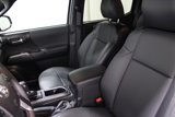 Used 2022 Toyota Tacoma TRD Off-Road image 4
