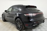 Certified 2023 Porsche Macan GTS image 3