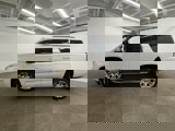 Used 2016 GMC Yukon SLT w/ Premium Edition image 3