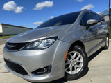 Used 2020 Chrysler Voyager Lxi image 2