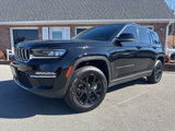 Used 2023 Jeep Grand Cherokee Limited image 2
