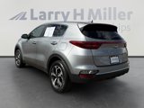 Used 2021 Kia Sportage LX image 3