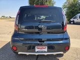 Used 2017 Kia Soul + image 6