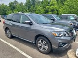 Used 2020 Nissan Pathfinder S image 2