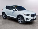 Used 2023 Volvo XC40 B5 Plus w/ Driver Assist Package image 3