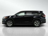 Used 2016 Toyota Highlander Limited Platinum image 2