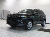 New 2024 Jeep Compass Latitude w/ Sun and Sound Group image 2