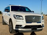 Used 2019 Lincoln Navigator Reserve image 3