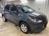 Used 2021 Chevrolet Trax LT w/ Premium Seat Package image 2