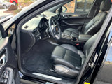 Used 2018 Porsche Macan S image 4