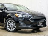 Used 2020 Ford Fusion SE image 2