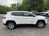 Used 2024 Jeep Compass Latitude image 4