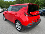 Used 2022 Kia Soul LX image 3