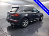 Used 2023 Audi Q5 2.0T Premium w/ Convenience Package image 3