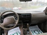Used 1999 Toyota Tacoma 4x4 Xtracab V6 image 6