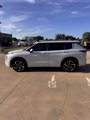 Used 2022 Mitsubishi Outlander SEL image 4