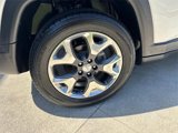Used 2019 Jeep Compass Limited image 4