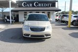 Used 2016 Chrysler Town & Country Touring image 2