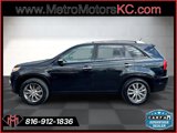 Used 2011 Kia Sorento SX image 2