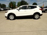 Used 2019 Nissan Rogue Sport S image 2