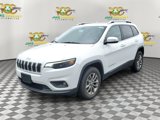 Used 2019 Jeep Cherokee Latitude Plus w/ Comfort/Convenience Group image 3