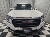 Used 2023 GMC Terrain SLE w/ Driver Convenience Package image 2