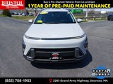 Used 2024 Hyundai Kona SEL image 2